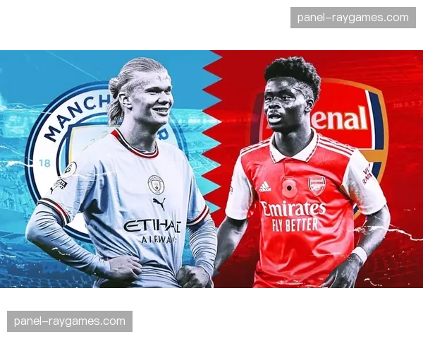 终场哨响，阿森纳球员相拥庆祝连续两年闯入欧冠四强